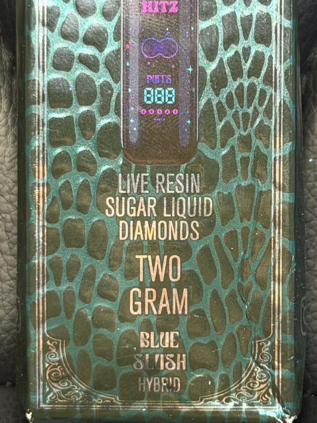 HITZ Infinity Blue Slush vape — angle 1